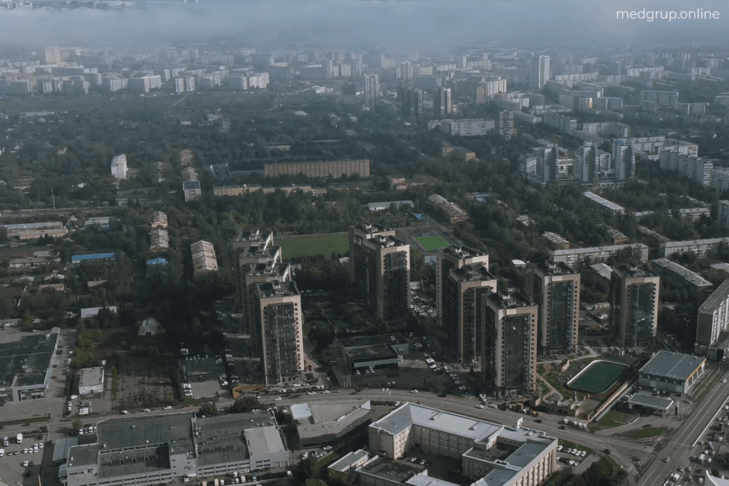 Архитектура города Красноярска, в котором оказывается услуга прокапывания от запоя